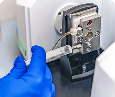 الخبرة الخاصة بالقطاع